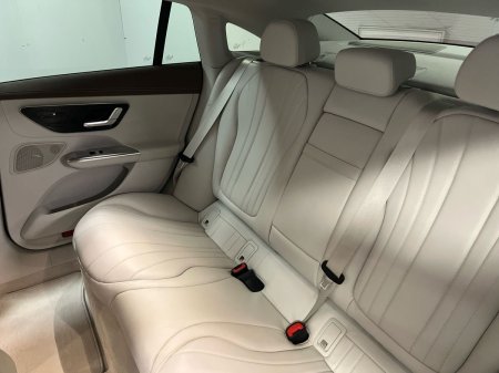 2022 Mercedes-Benz EQE - photo 13