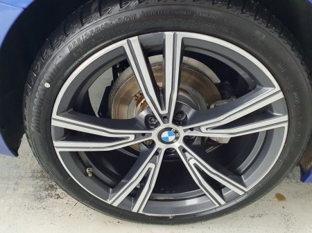 2023 BMW 3-Series - photo 13