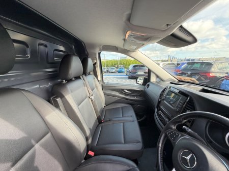 2021 Mercedes-Benz Vito - photo 14