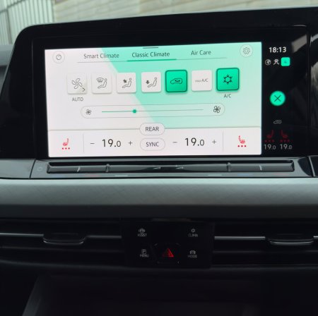 2023 Volkswagen Golf - photo 17