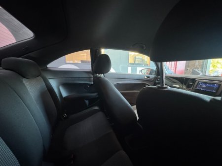 2019 Volkswagen Beetle - photo 18