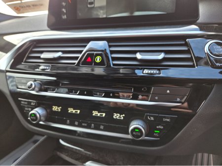 2019 BMW 5-Series - photo 24