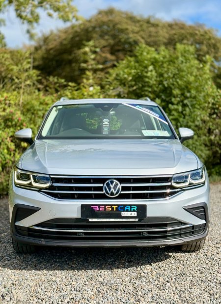 2022 Volkswagen Tiguan - photo 5
