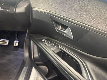 2023 Peugeot 3008 - photo 11