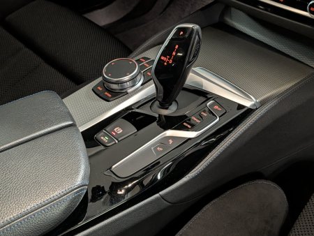 2020 BMW 5-Series - photo 20