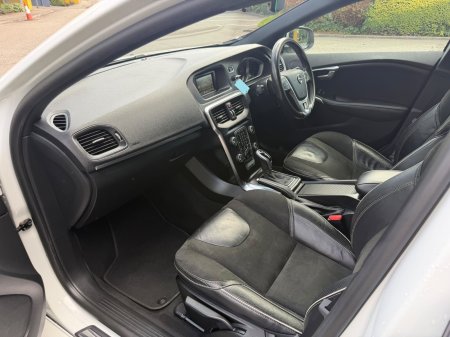 2017 Volvo V40 - photo 11