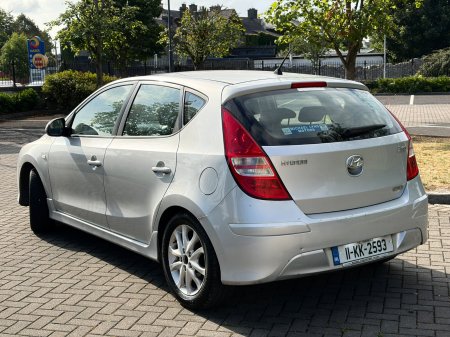 2011 Hyundai i30 - photo 10