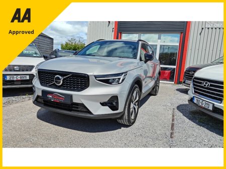 2023 Volvo XC40 - photo 8