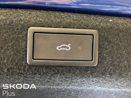 2025 Skoda Superb - photo 27