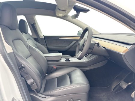 2023 Tesla Model Y - photo 18