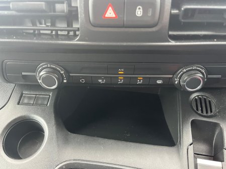 2023 Opel Combo - photo 10