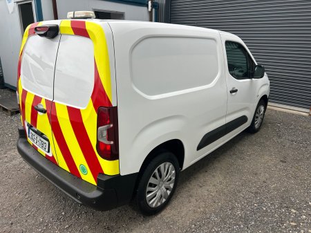 2020 Peugeot Partner - photo 3