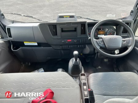 2026 Isuzu NNR - photo 2