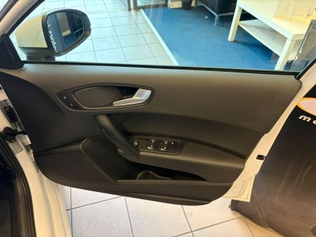 2017 Audi A1 - photo 34