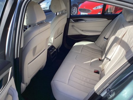 2017 BMW 5-Series - photo 13