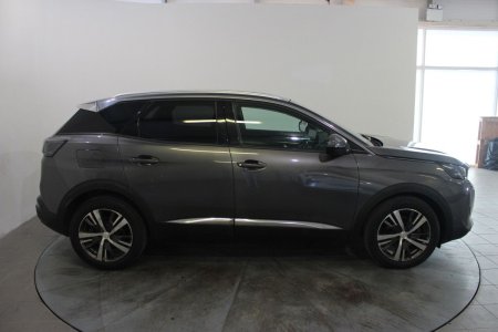 2021 Peugeot 3008 - photo 2