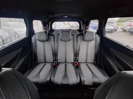 2023 Peugeot 5008 - photo 10