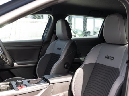 2026 Jeep Compass - photo 17