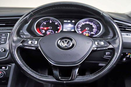 2017 Volkswagen Tiguan - photo 28