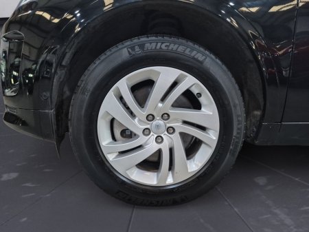 2024 Land Rover Discovery Sport - photo 11