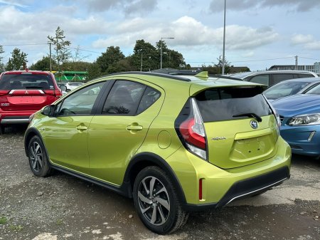 2017 Toyota Aqua - photo 4