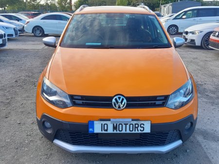 2011 Volkswagen Polo - photo 2