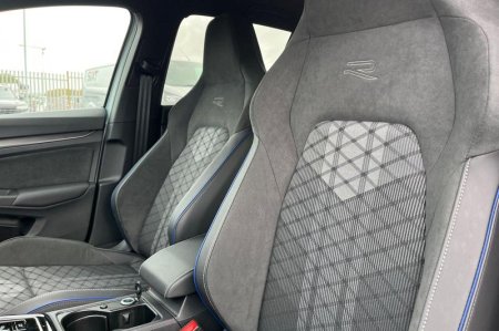 2026 Volkswagen Golf - photo 19