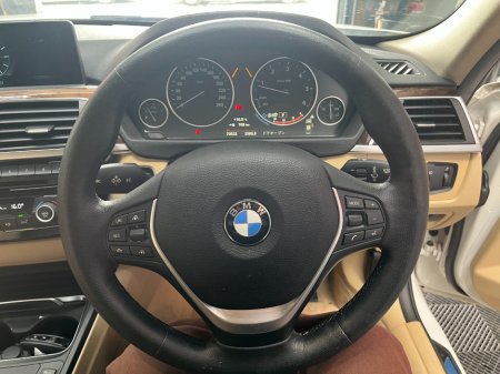 2017 BMW 3-Series - photo 9
