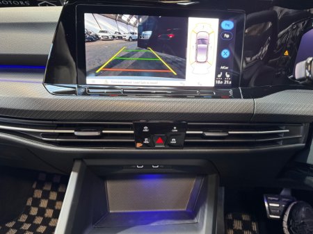 2021 Volkswagen Golf - photo 21