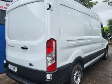 2023 Ford Transit - photo 2