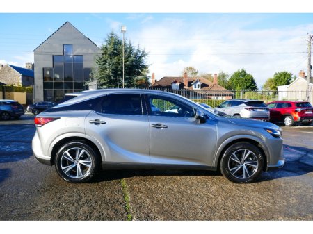 2023 Lexus RX450H+ - photo 3