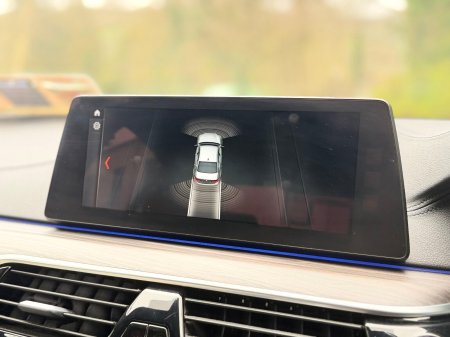 2018 BMW 5-Series - photo 10