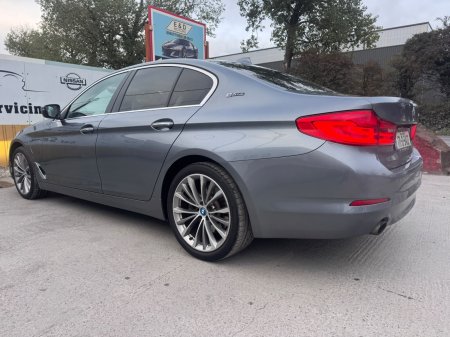 2017 BMW 5-Series - photo 9