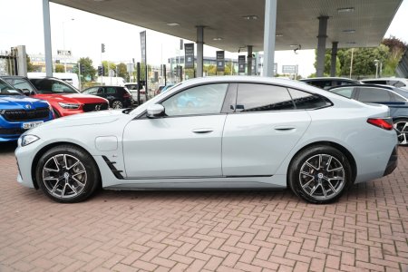 2023 BMW i4 - photo 7