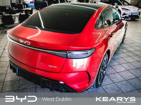 2026 BYD SEAL - photo 2