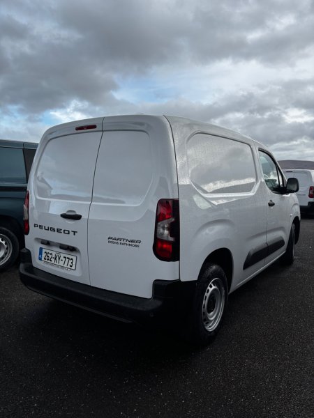 2026 Peugeot Partner - photo 4