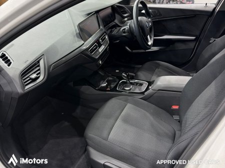 2022 BMW 1-Series - photo 12