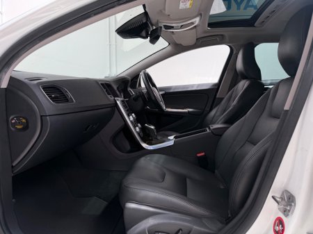 2018 Volvo V60 - photo 14