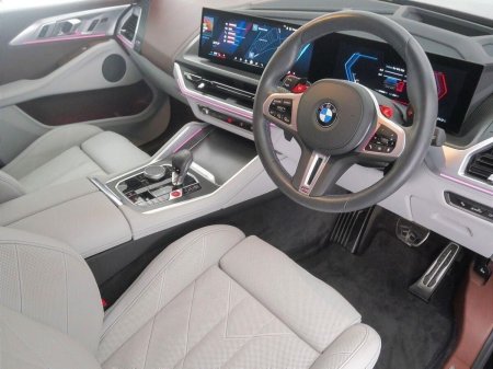 2025 BMW XM - photo 6