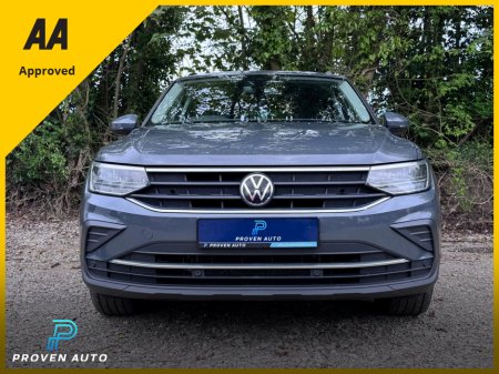 2022 Volkswagen Tiguan - photo 3