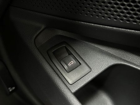 2019 BMW 3-Series - photo 35