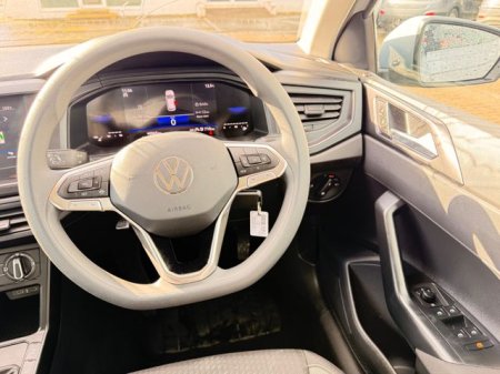 2025 Volkswagen Polo - photo 17