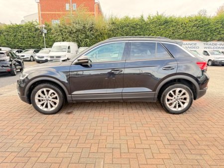 2024 Volkswagen T-Roc - photo 4