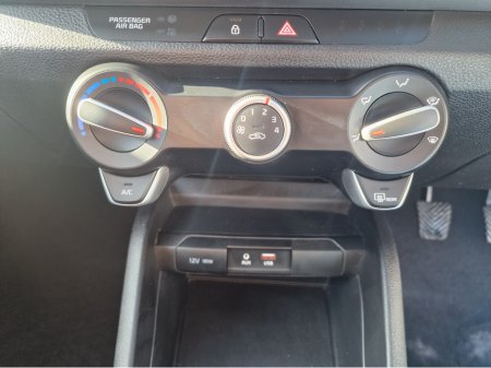 2018 Kia Stonic - photo 22