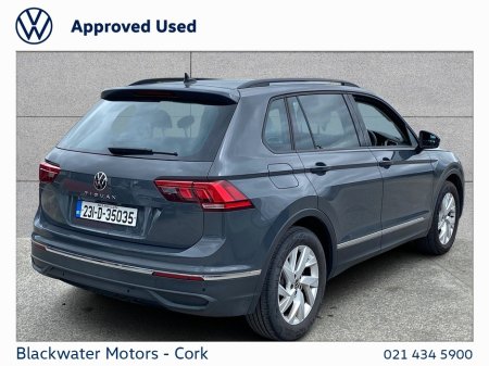 2023 Volkswagen Tiguan - photo 14