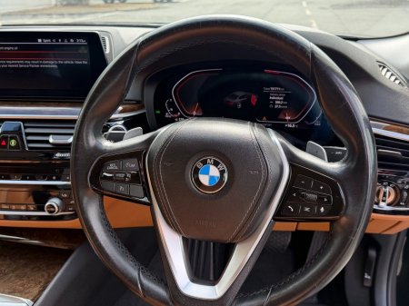 2020 BMW 5-Series - photo 5