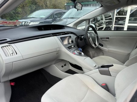 2014 Toyota Prius - photo 14