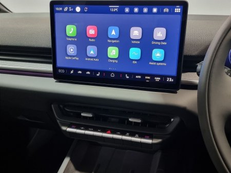 2027 Volkswagen ID.3 Neo - photo 16
