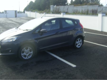 2015 Ford Fiesta - photo 3