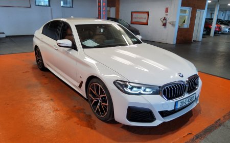 2021 BMW 5-Series 520d M Sport (MHT)